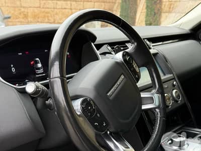 Land Rover Discovery 2020