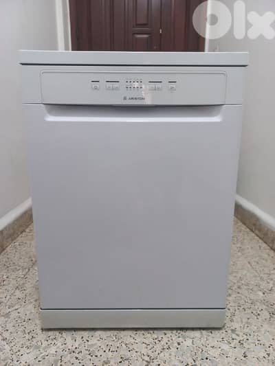 Ariston Dishwasher