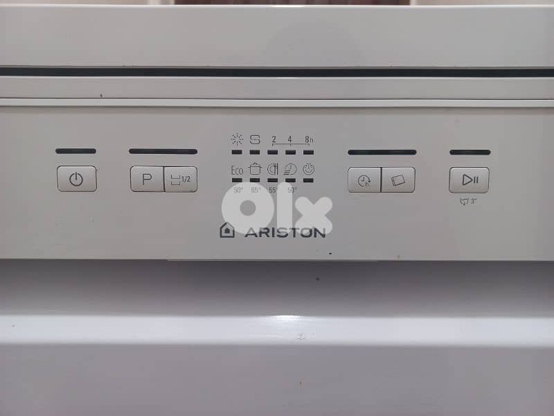 Ariston Dishwasher 2