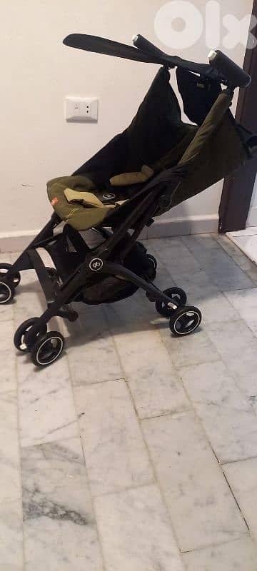 Travel stroller 2