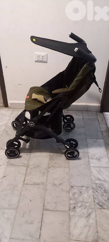 Travel stroller 4