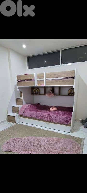 تخت طابقين شبه جديد