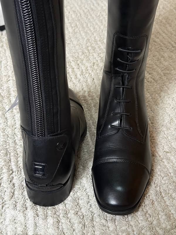 Ariat Riding boots 11