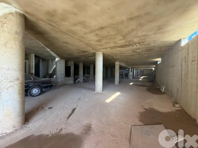 L20898 - Residential Building For Sale in A Prime Location in Edde 10
