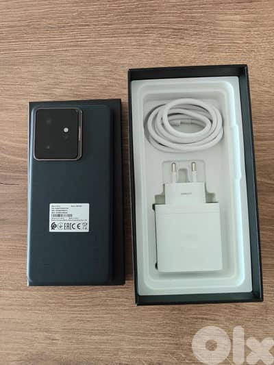 realme GT7 12/512GB