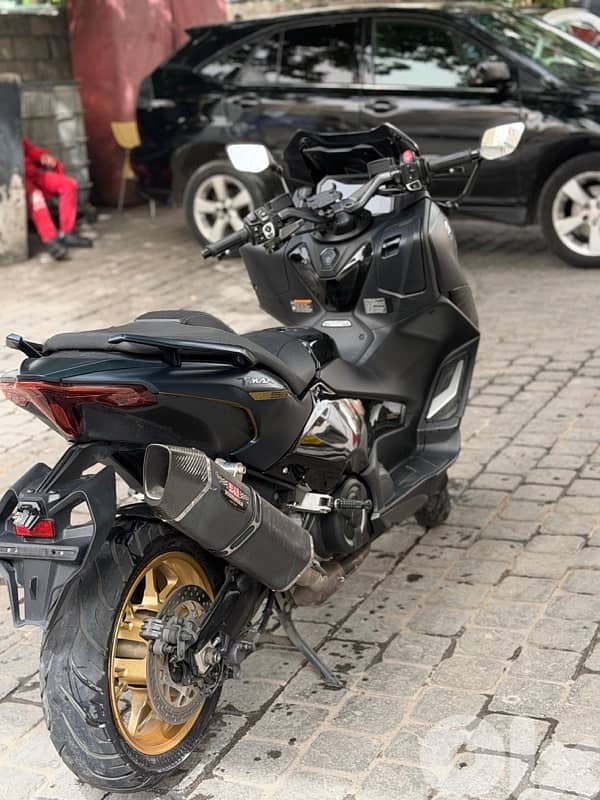 Tmax 2023 yamaha itani 6