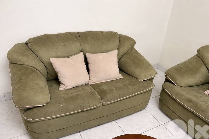 Modern Living Room furniture Set – Coffee Table + 3 Sofas 3