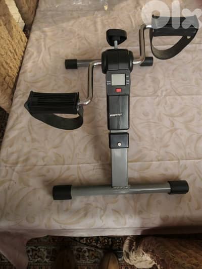 بسكليت لرياضة القدمين