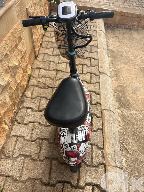 IBike escooter pro, 1