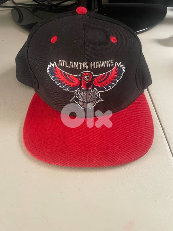 Selling Basketball Team Hats And Others 2