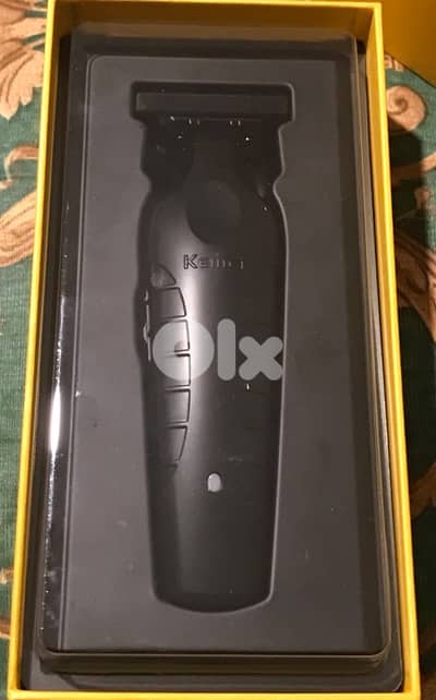 مكنة حلاقة -shaving machine