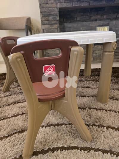 STEP 2 Table with 2 chairs