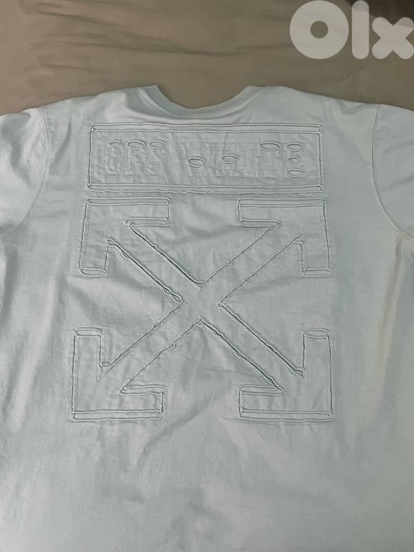 Off-White Cutout Arrows T-Shirt 1