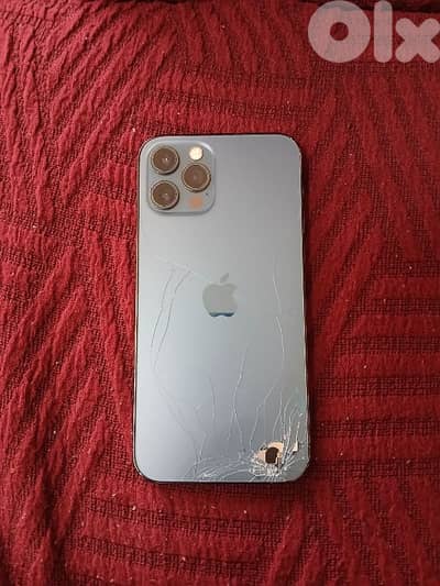 iphone 12 pro 128g mch mafkouk dahro makssour