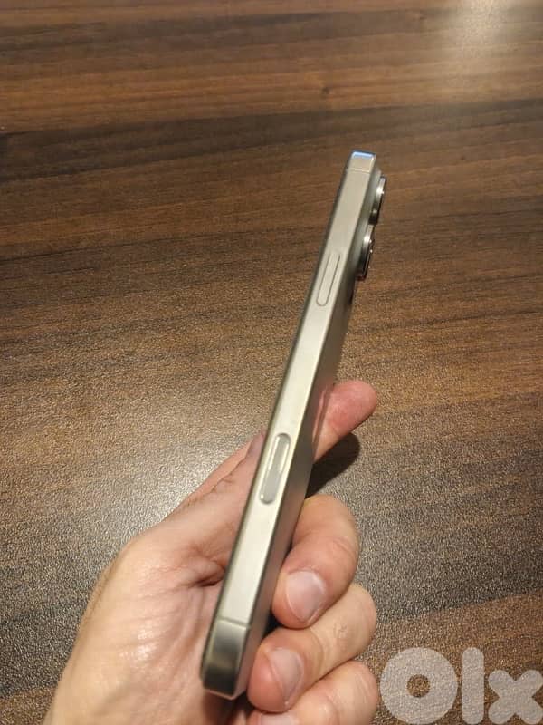 IPhone 16 Pro Max 256GB 4