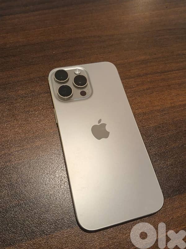 IPhone 16 Pro Max 256GB 5