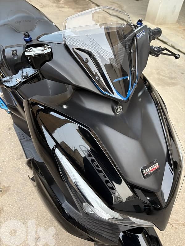 Yamaha aerox 2024 5