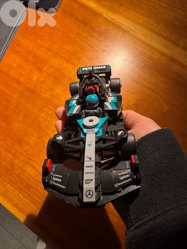 LEGO Mercedes-AMG Petronas Formula 1 Car 1