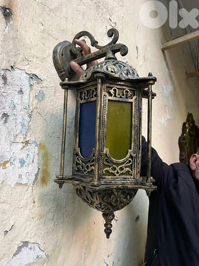 ابليك فانوس عدد ٢ شغل شرقي انتيك حجم كبير زجاج ملون ولا اروع سعر لقطة