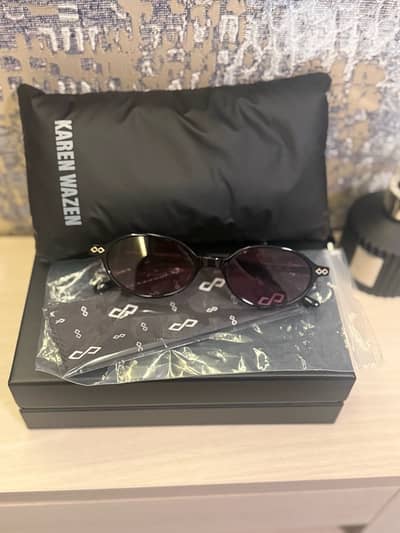 karen wazen sunglasses new never worn