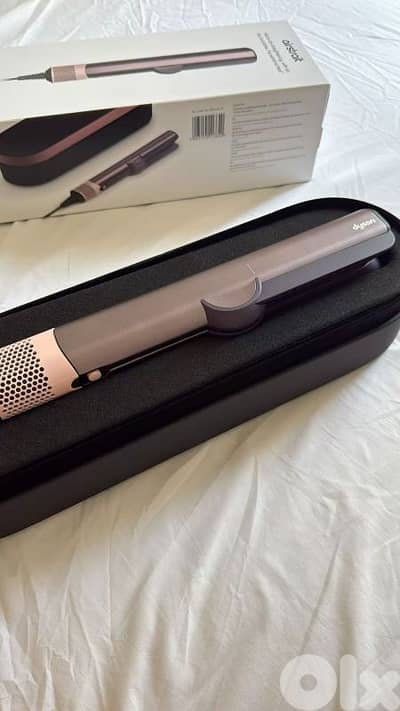 Dyson Airstrait Ht01