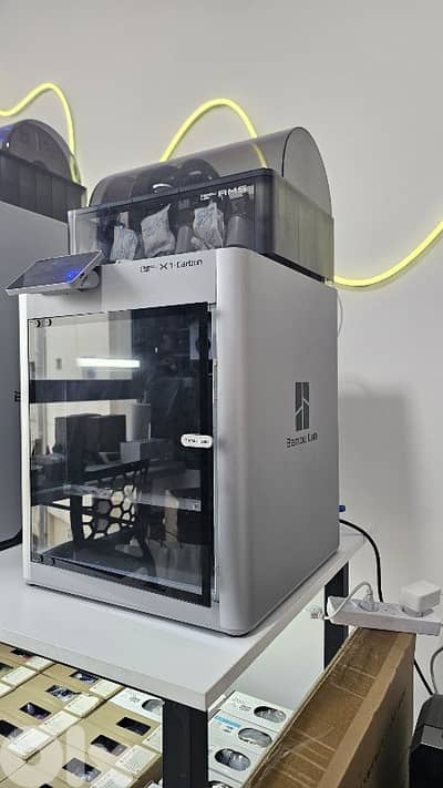 Bambu lab X1C combo 3d printer