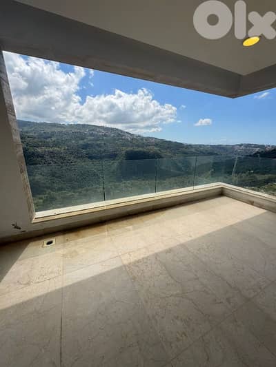 apartment For sale in monteverde شقة للبيع في منتيفردي