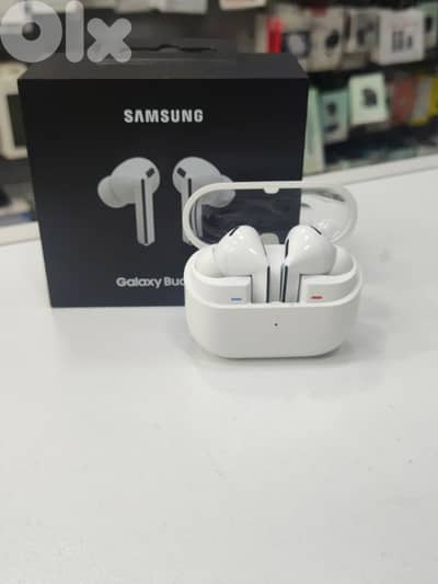 Samsung Galaxy buds 3 pro used