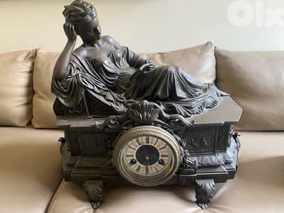 bronz old cheminy clock 10 kilos 50x50x30 cm working