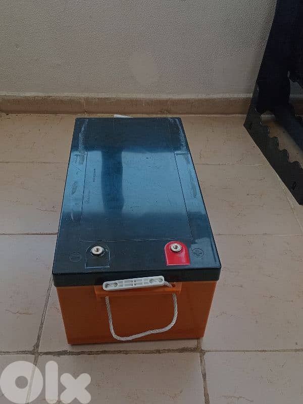 250AH solar gel battery 110$ 1