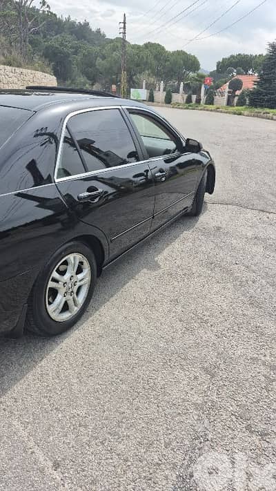 هوندا أكورد 2006