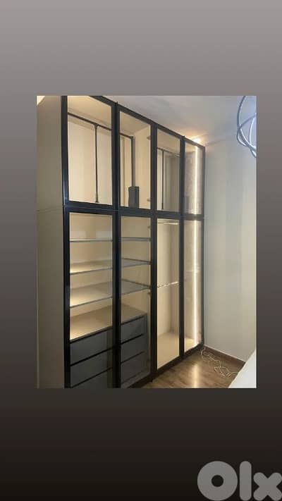 New Modern Costumes wardrobes High Quality