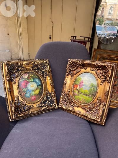 لوحة عدد ٢ ناعمين كادر لون ذهبي مميزين جداا سعر لقطة