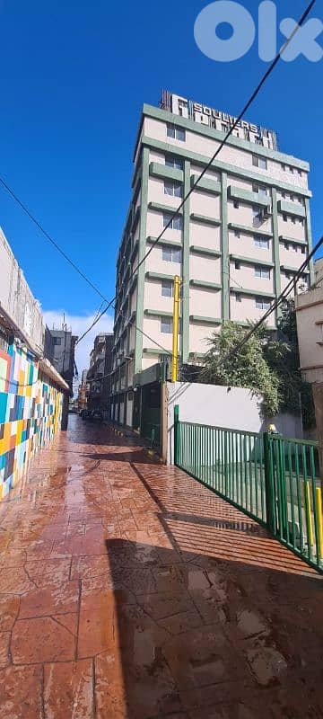 Centrally located office or showroom open space  350 sqm