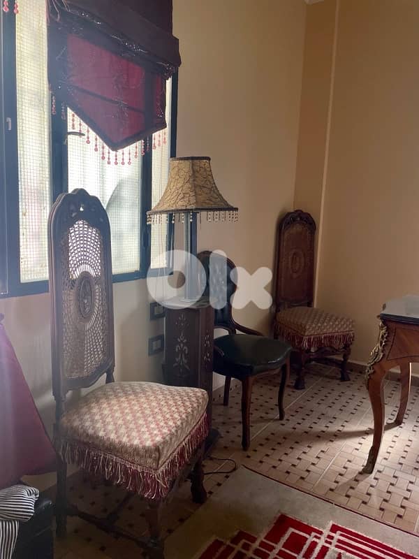 Vinatge classic library room 1