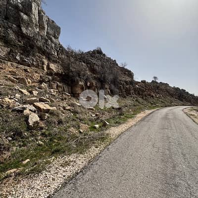 1500 Sqm Land in Faqra