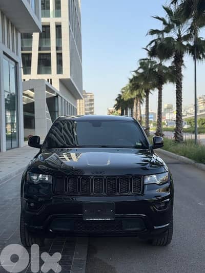 Jeep Grand Cherokee 2018 altitude V6