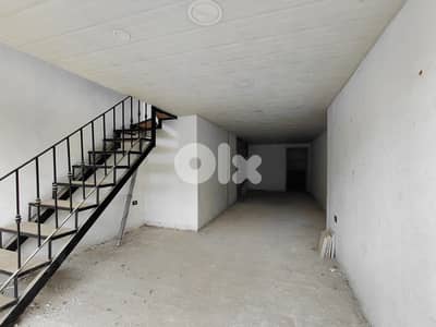 Shop or Office for Sale in Amchit | CS