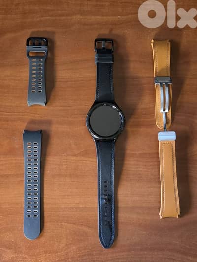 Galaxy Watch 6 Classic (47mm) - With 2 Extra Bands and Charger