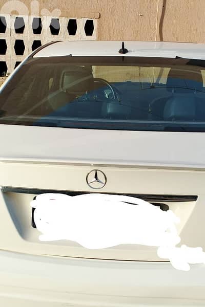 مرسيدس بنز سي-كلاس 2008