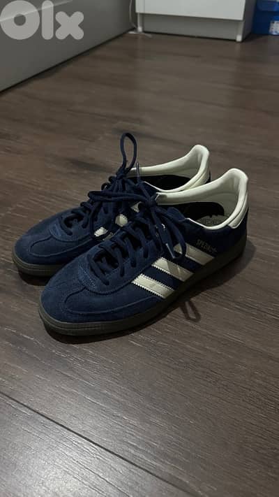 adidas navy spezial