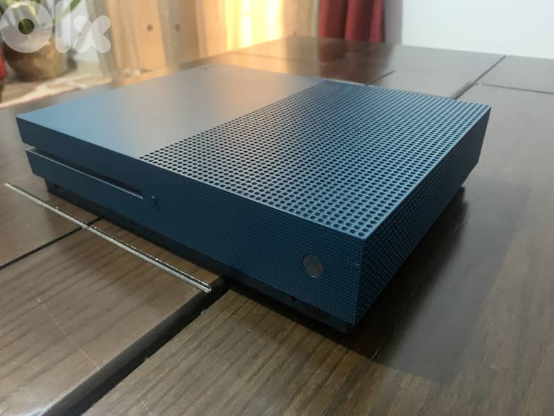 Xbox One S *SPECIAL EDITION GREEN* 3