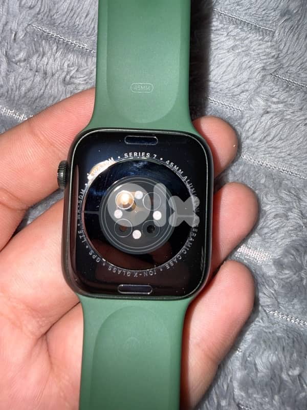 apple watch series 7 45mm gps+cellular 1