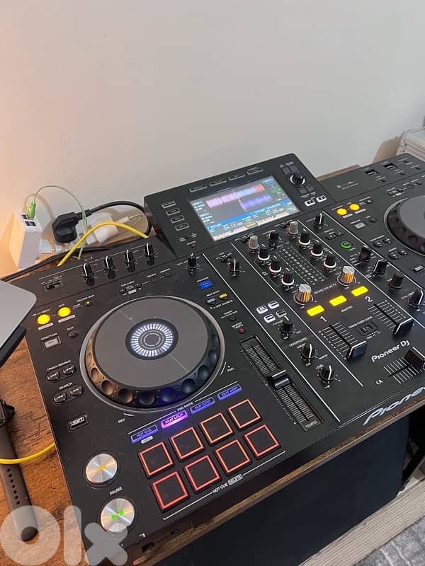 XDJ RX2 (Open Box) 3