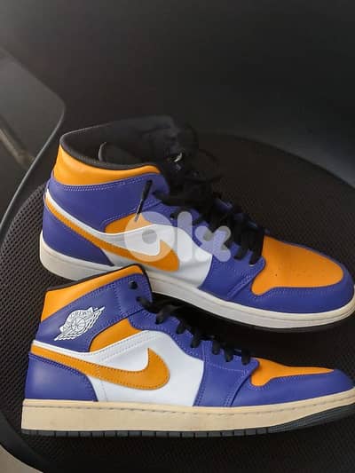 Air Jordan -Lakers edition