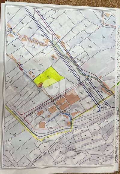 ارض للبيع في الشويفات قرب طريق العام