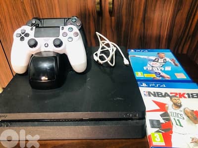 PS4 Slim
