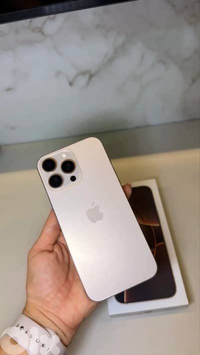 iPhone 16 Pro Max 512GB – Like New – Battery 100%