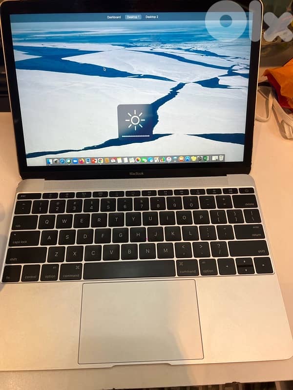 MacBook Laptop Type C 9