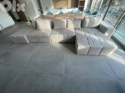 caouch and 2 arm chairs